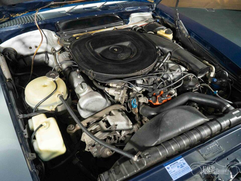 Image 19/19 of Mercedes-Benz 450 SL (1976)