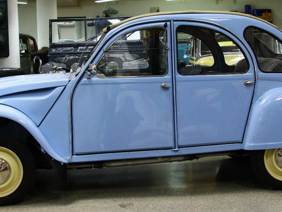 Afbeelding 3/15 van Citroën 2 CV 6 (1982)