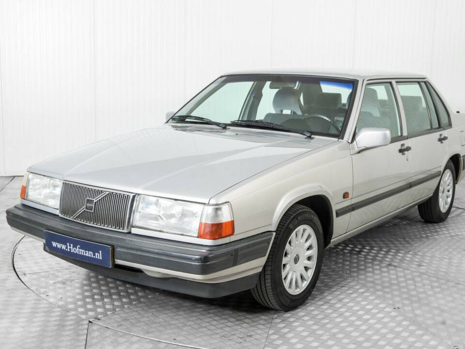 Bild 17/50 von Volvo 940 2.3i (1996)