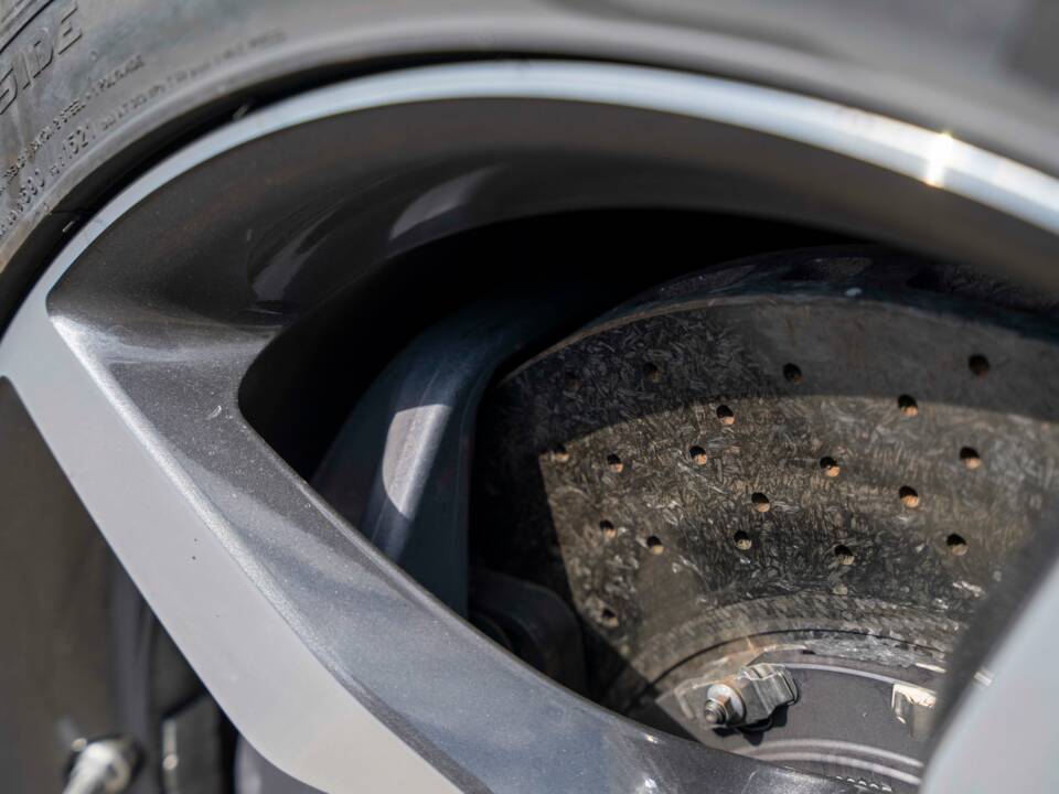 Image 26/44 of Ferrari Portofino M (2022)
