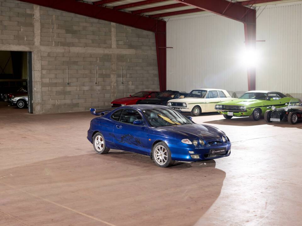 Bild 2/43 von Hyundai Coupé 2.0 (2000)