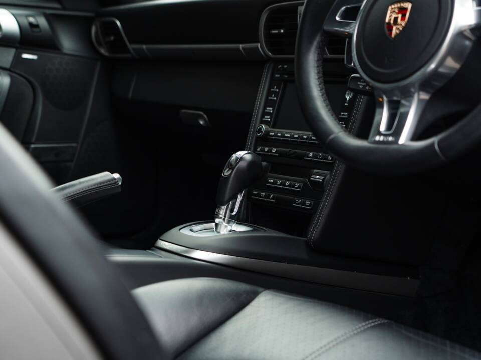 Bild 47/57 von Porsche 911 Turbo (2011)