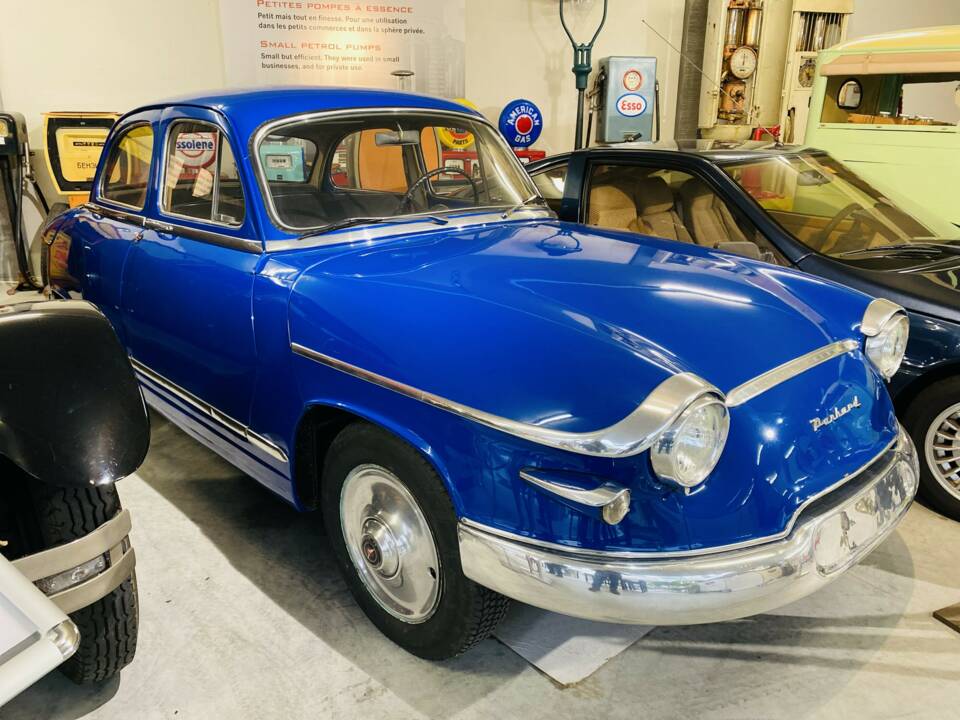 Bild 1/4 von Panhard PL 17 L1 Standard (1959)