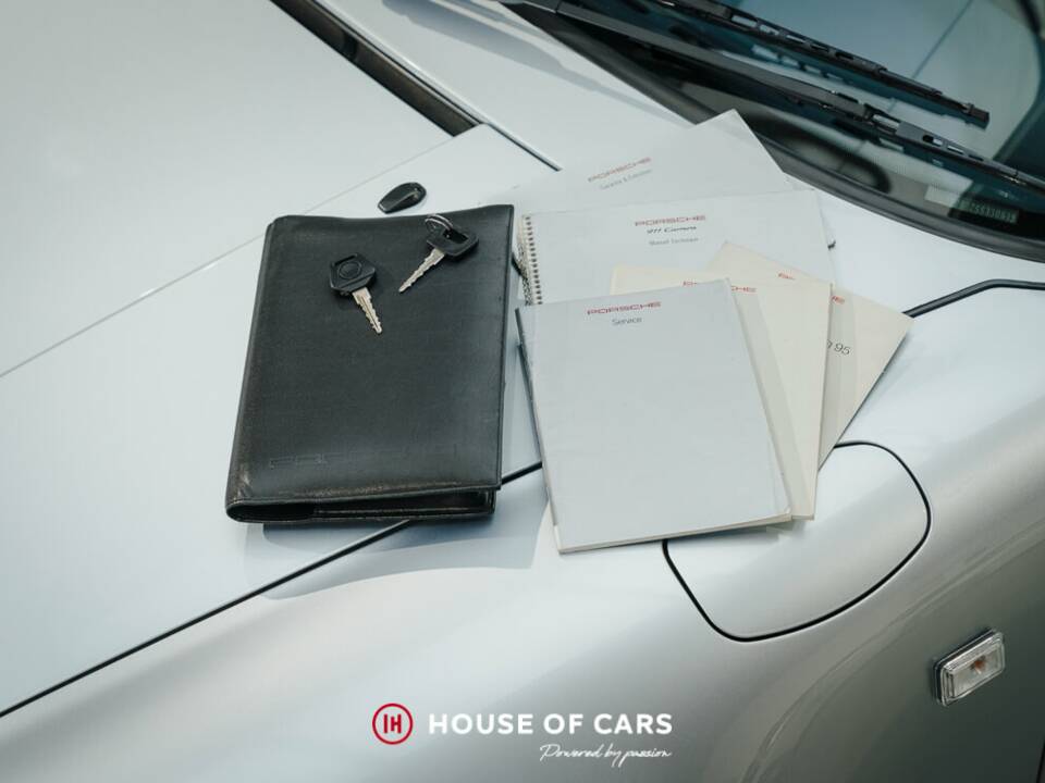 Image 25/25 de Porsche 911 Carrera 4 (1995)