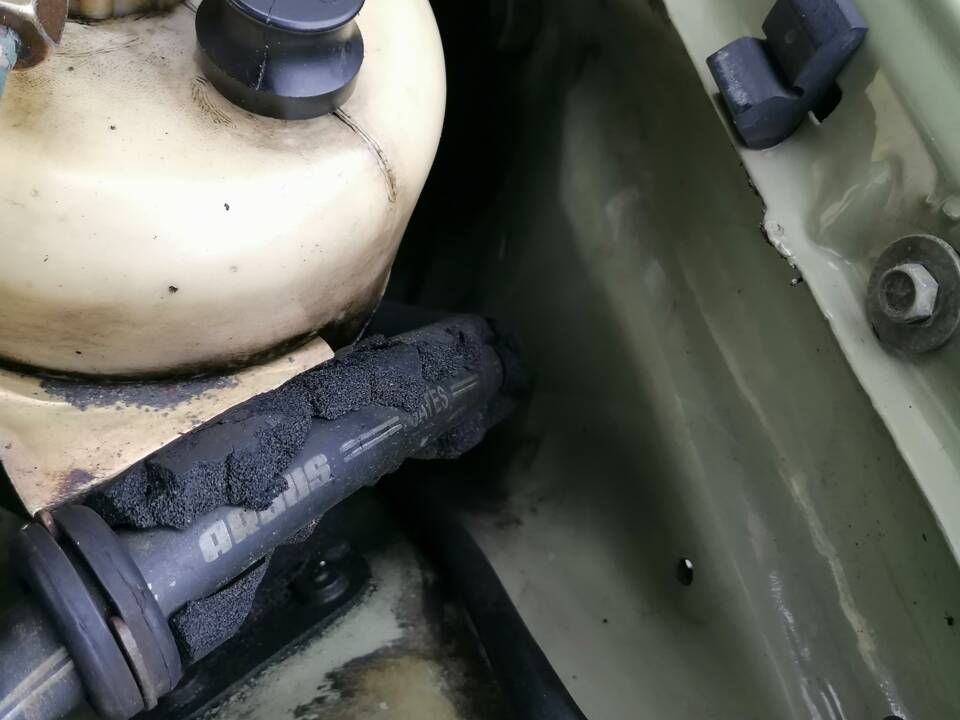 Image 19/22 de Mercedes-Benz 300 TD (1979)