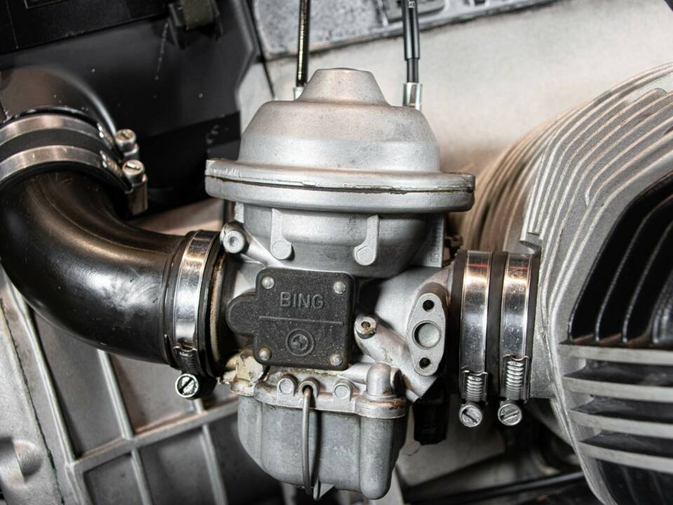 Image 40/50 of BMW R 80 GS (1986)