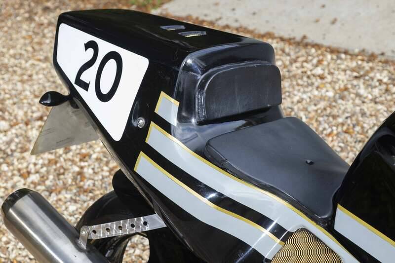 Image 15/50 de Yamaha DUMMY (1995)