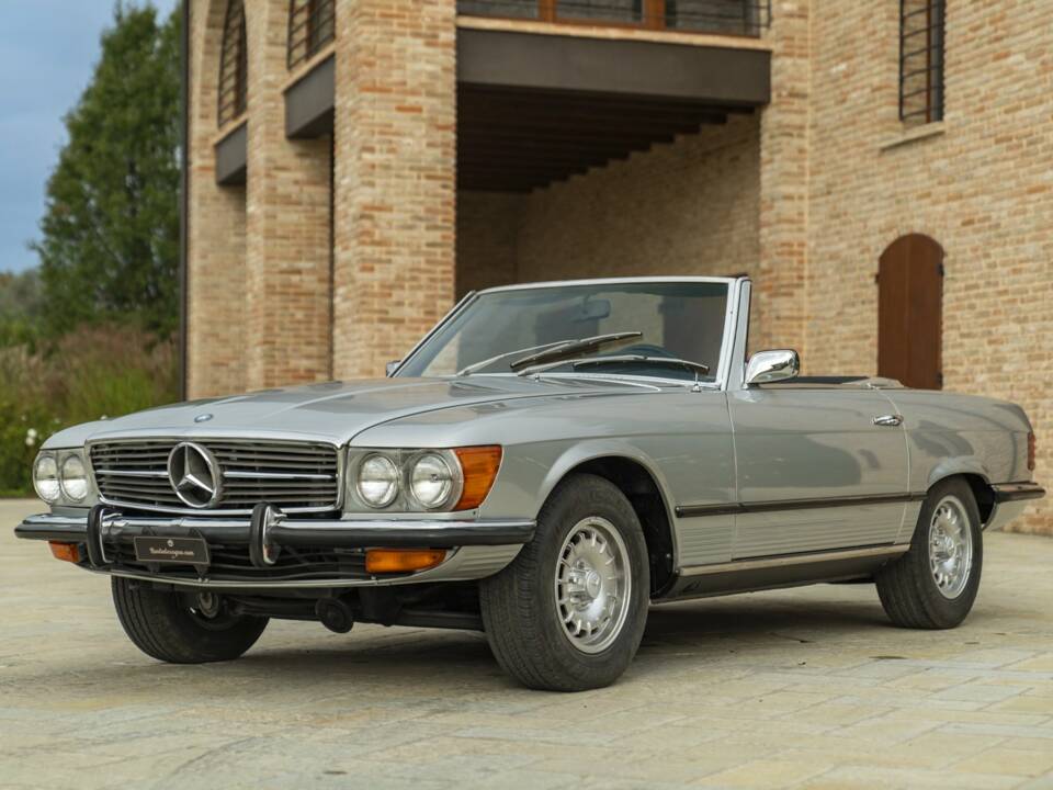 Image 9/50 of Mercedes-Benz 450 SL (1973)