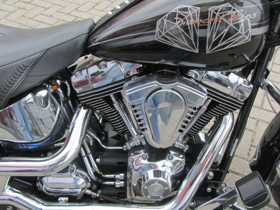 Image 14/20 of Harley-Davidson DUMMY (2007)
