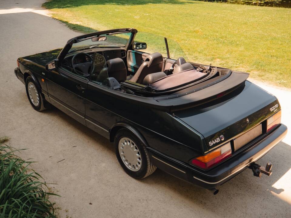 Bild 24/45 von Saab 900 S (1992)