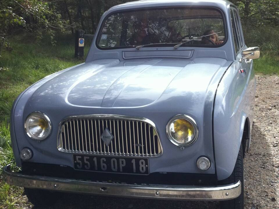 Bild 1/13 von Renault R 4 (1966)