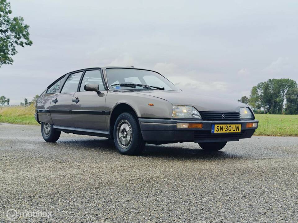 Image 3/45 de Citroën CX 2000 Pallas (1987)