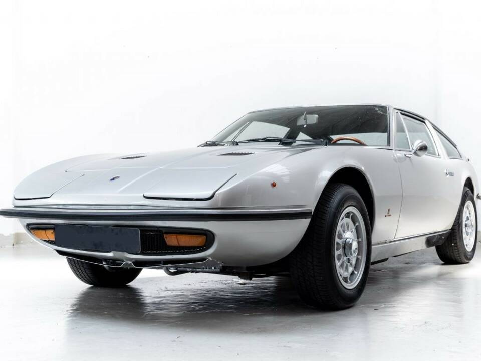 Bild 25/50 von Maserati Indy 4900 (1973)