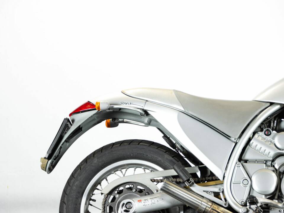 Bild 28/50 von Aprilia Moto 6.5 (2000)
