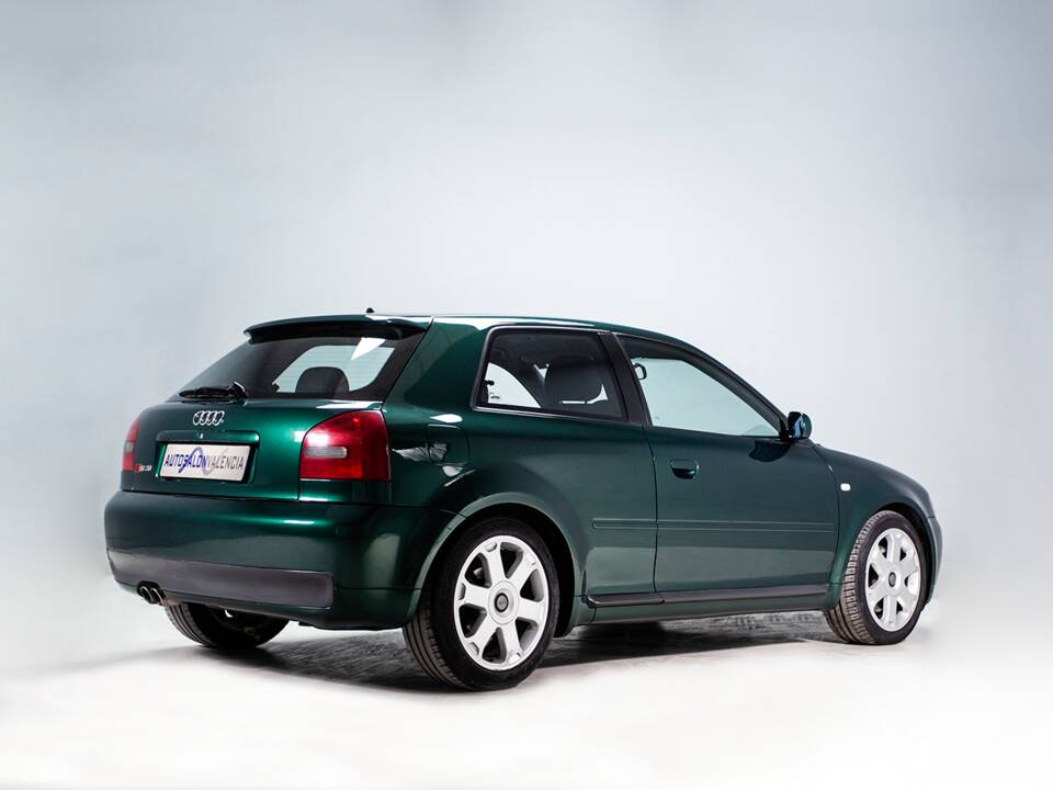 Afbeelding 9/28 van Audi S3 (1999)
