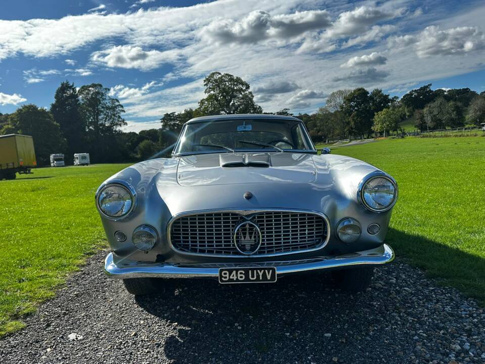Afbeelding 24/53 van Maserati 3500 GT Touring (1961)