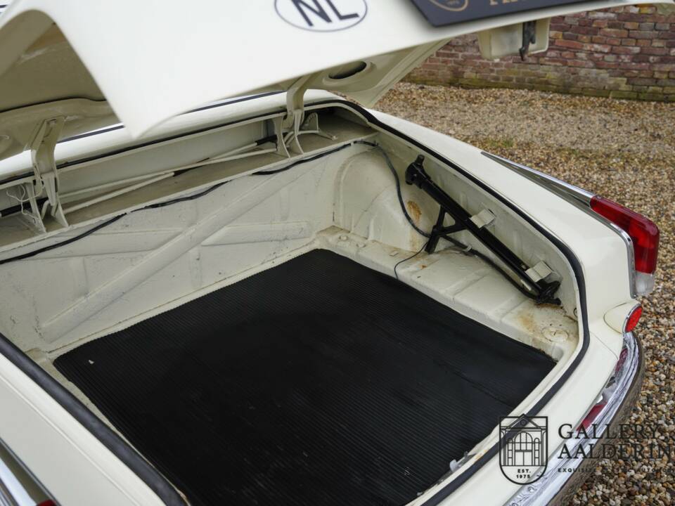 Immagine 41/50 di Borgward Isabella Coupe (1957)