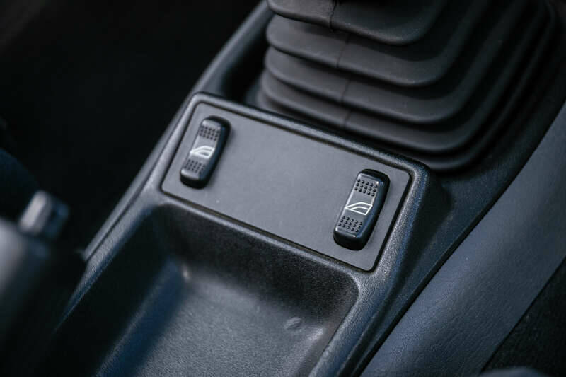 Image 25/50 of Ford Sierra RS Cosworth (1986)