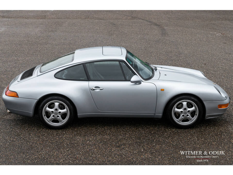 Image 5/29 of Porsche 911 Carrera (1994)