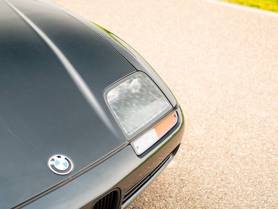 Bild 9/37 von BMW Z1 Roadster (1989)