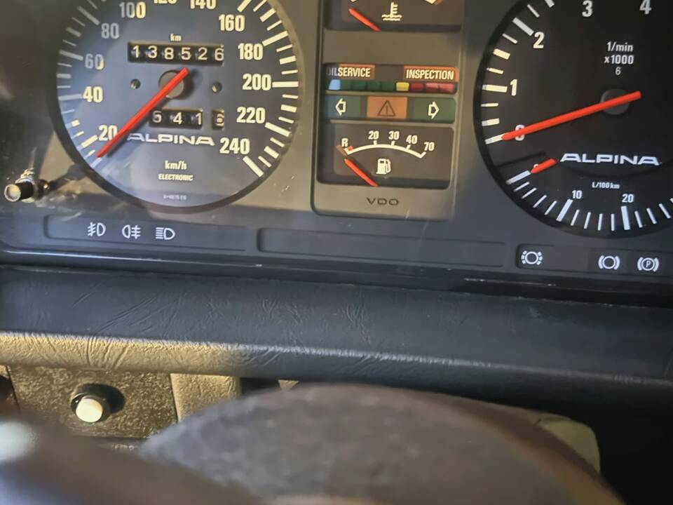 Image 10/13 of ALPINA B9 3.5 (1983)