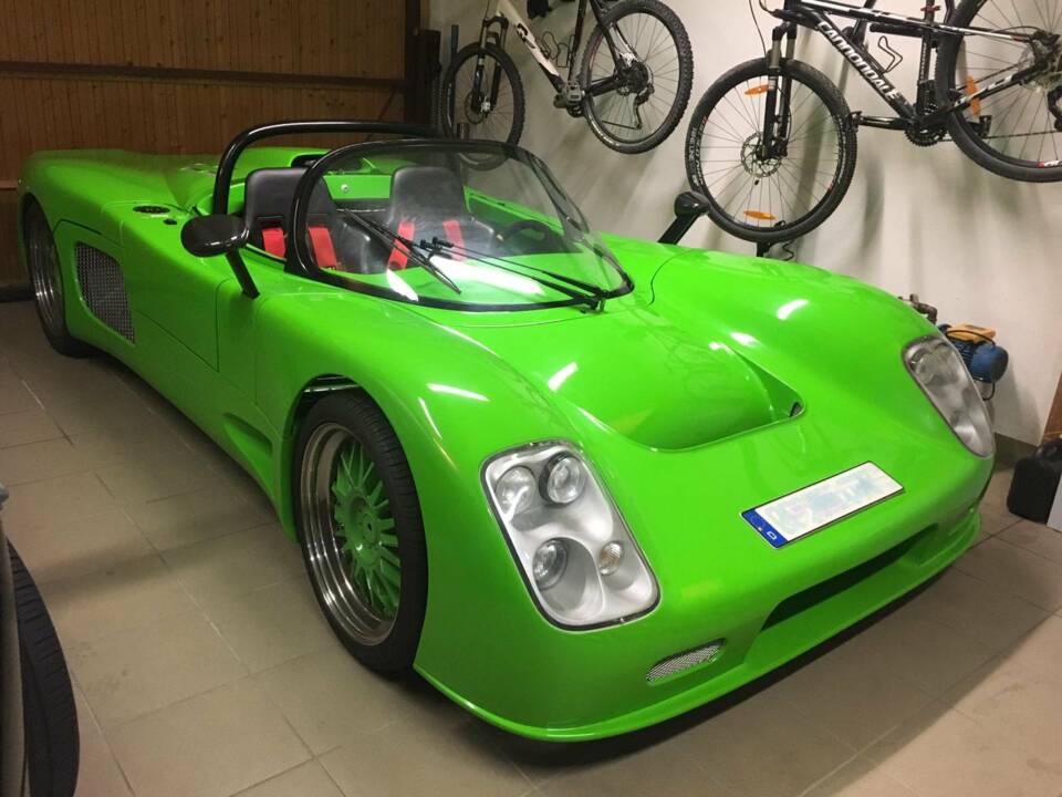 Immagine 15/15 di Ultima GTR 427-LS7 (2010)