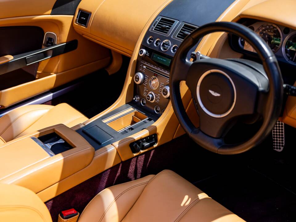 Image 39/45 de Aston Martin V8 Vantage (2008)