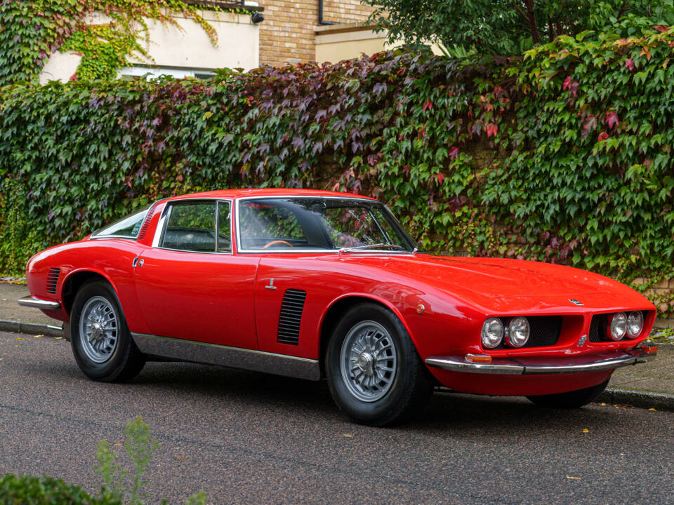 Image 2/26 of ISO Grifo GL 300 (1968)