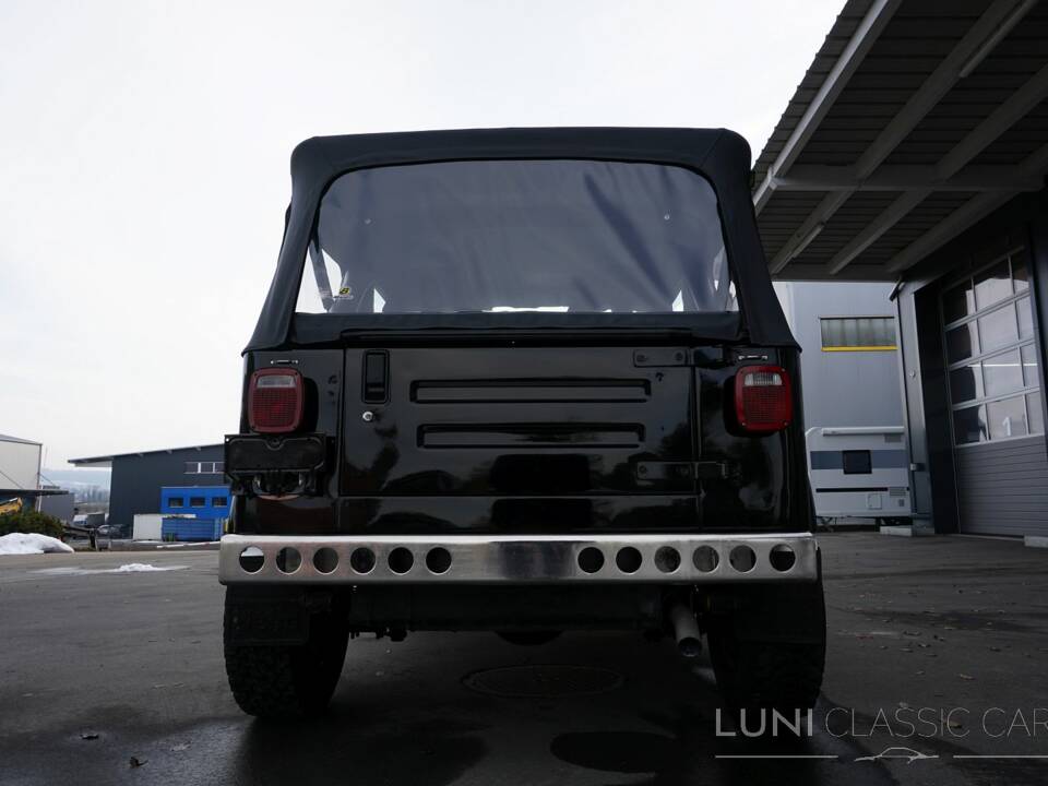 Image 8/50 de Jeep Wrangler 4.0 (1992)