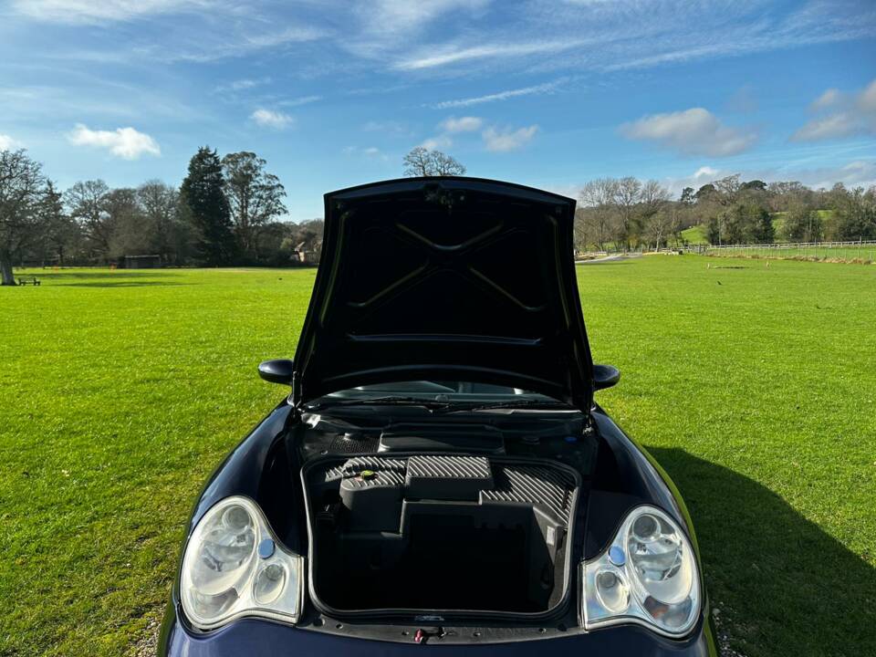 Bild 72/81 von Porsche 911 Turbo (2004)