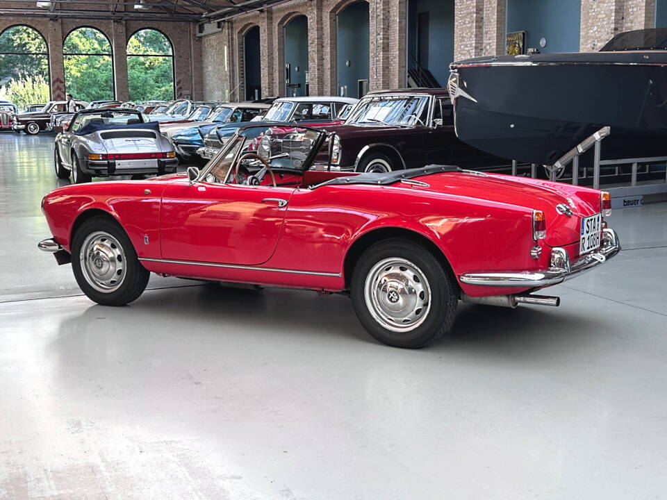Image 8/35 of Alfa Romeo Giulietta Spider (1960)