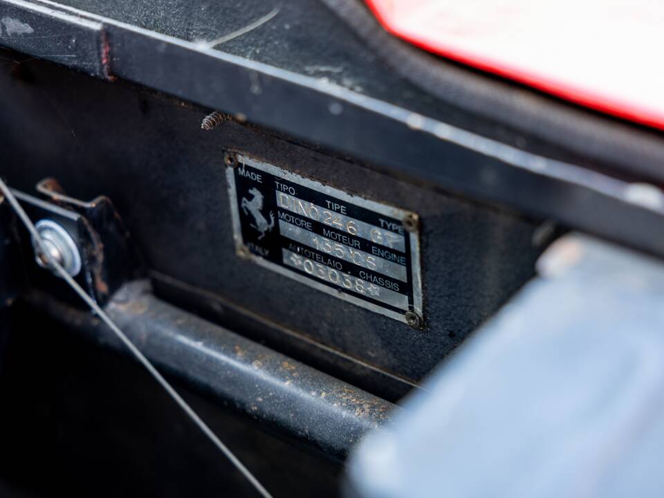 Bild 32/50 von Ferrari Dino 246 GT (1972)
