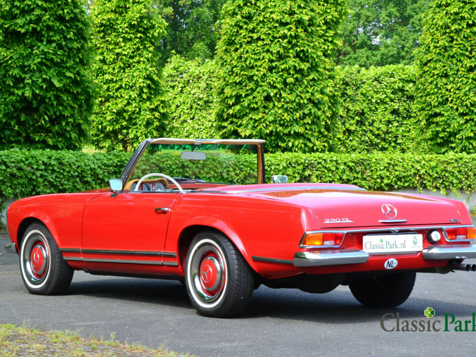 Image 3/50 of Mercedes-Benz 230 SL (1964)