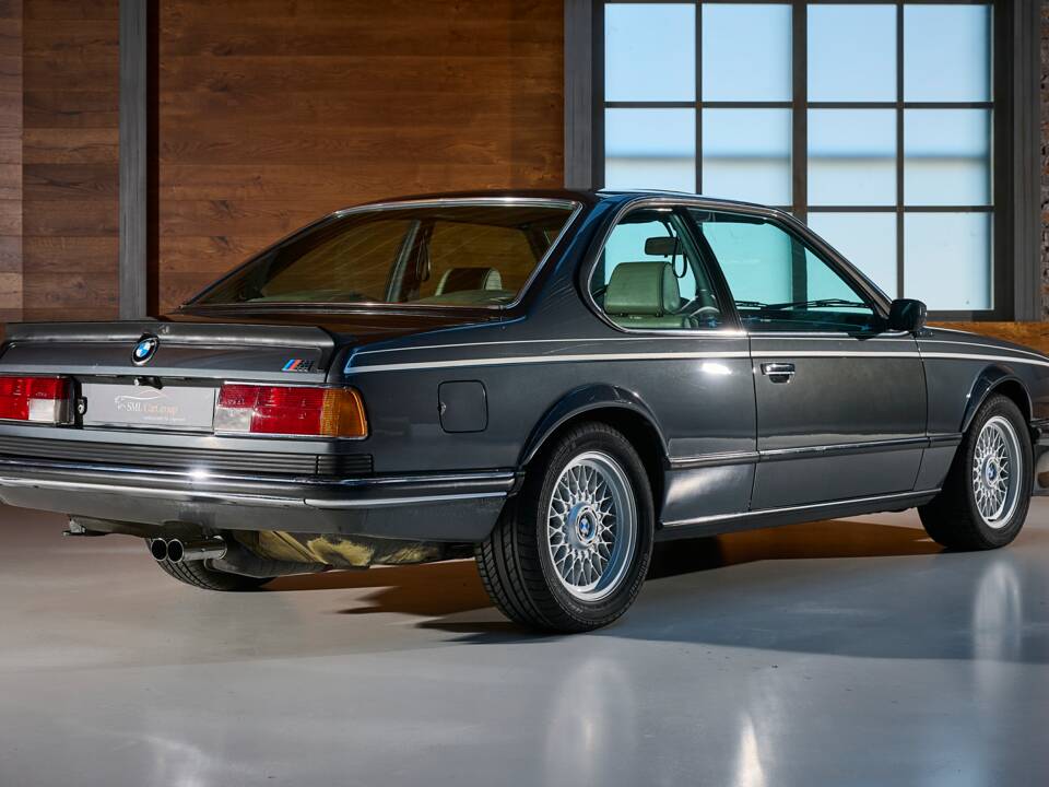 Bild 5/40 von BMW M 635 CSi (1984)
