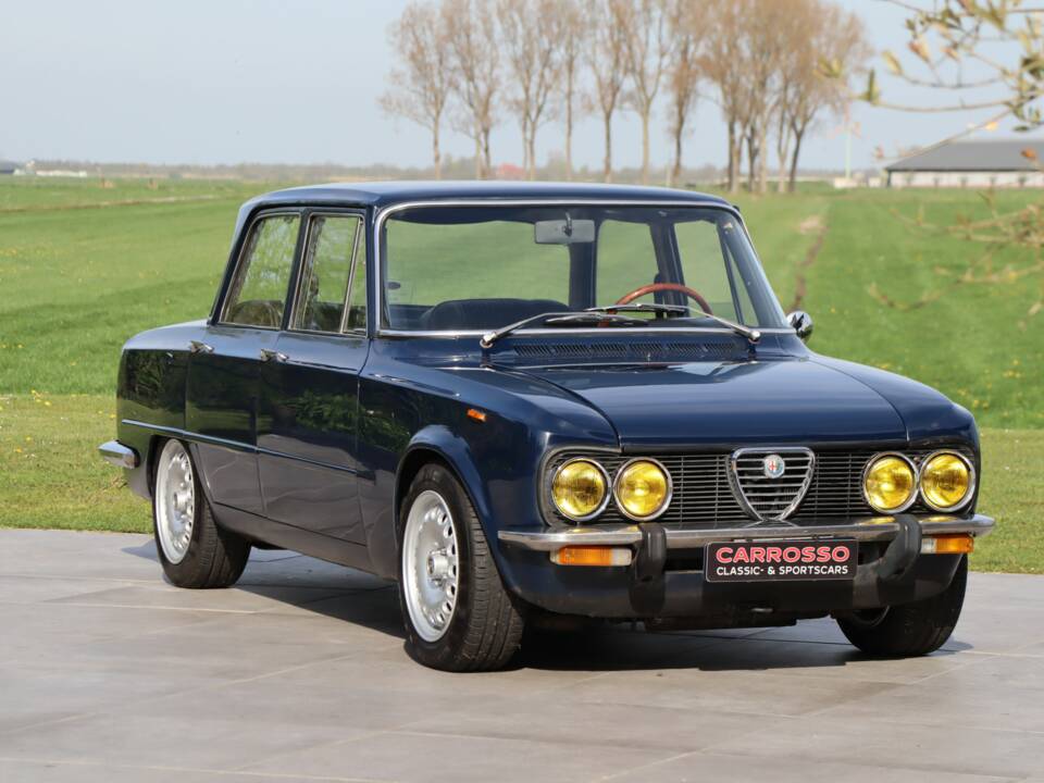 Image 48/50 of Alfa Romeo Giulia Nuova Super 1600 (1978)