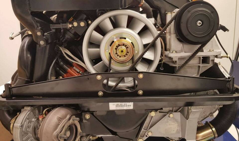 Bild 9/13 von Porsche 911 Turbo 3.3 (1984)