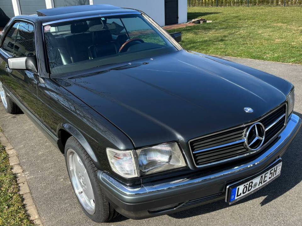 Bild 3/33 von Mercedes-Benz 560 SEC (1989)