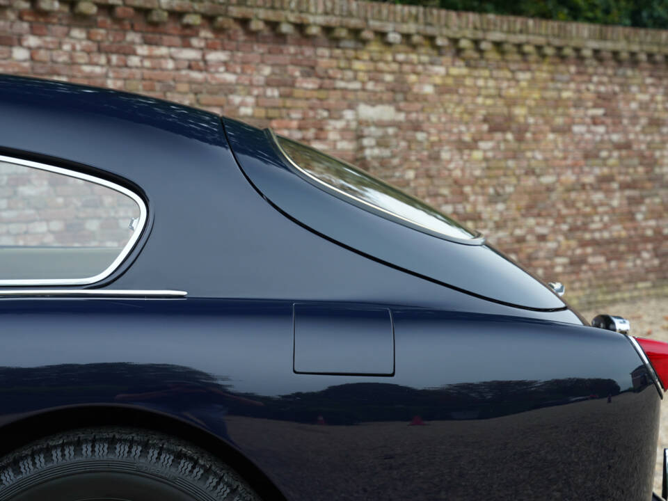 Image 25/50 of Aston Martin DB 2&#x2F;4 Mk III (1959)