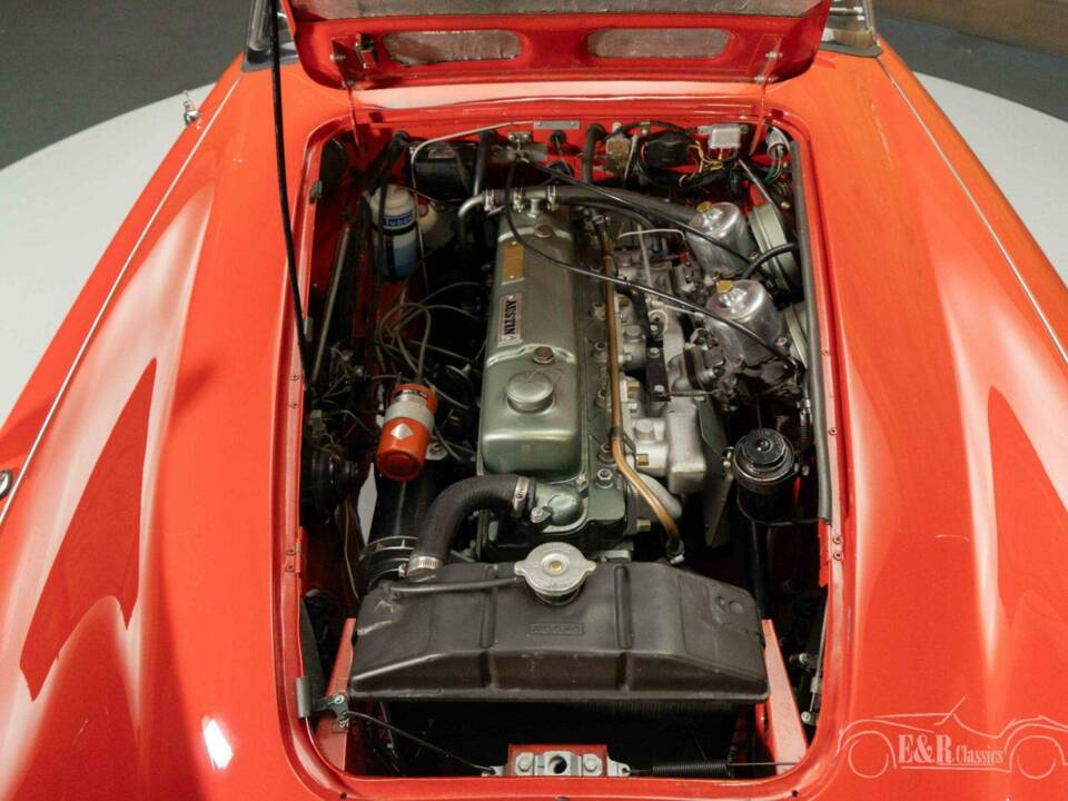 Immagine 3/19 di Austin-Healey 3000 Mk III (BJ8) (1965)