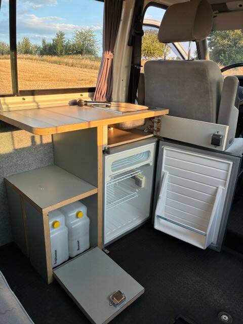 Image 16/16 of Volkswagen T4 Kombi 2.4 D (1991)
