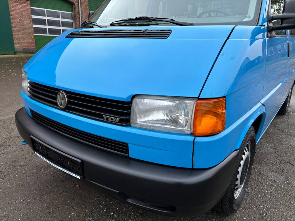 Image 5/36 of Volkswagen T4 Kombi 2.5 TDI (2003)