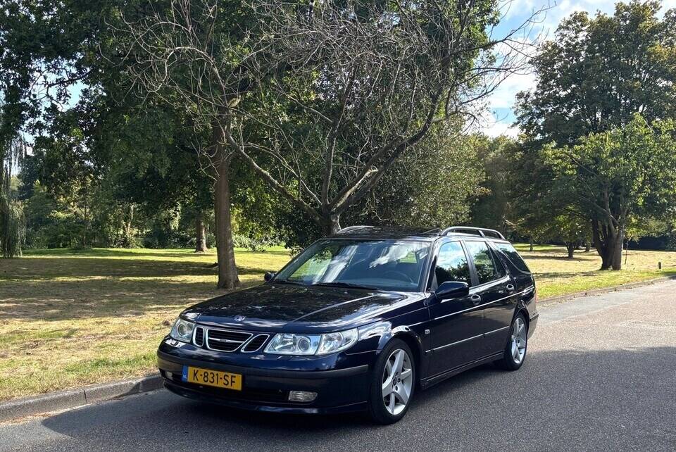 Image 1/33 de Saab 9-5 2.3 Turbo (2002)