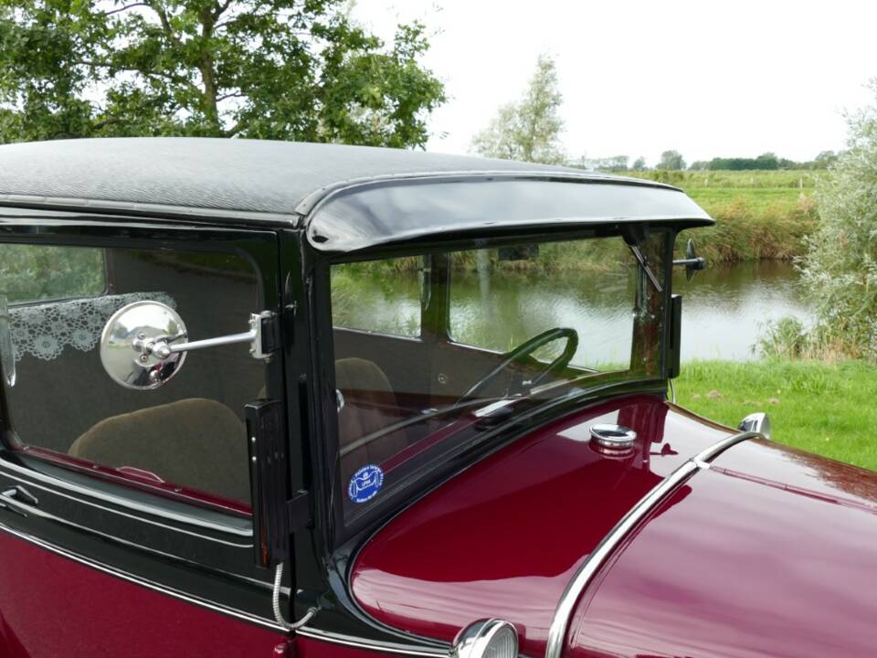 Image 4/14 de Ford Model A Tudor Sedan (1930)