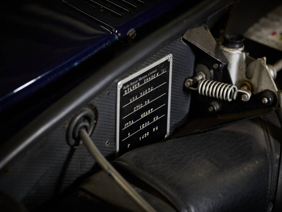Image 85/100 de Rolls-Royce Silver Shadow II (1979)