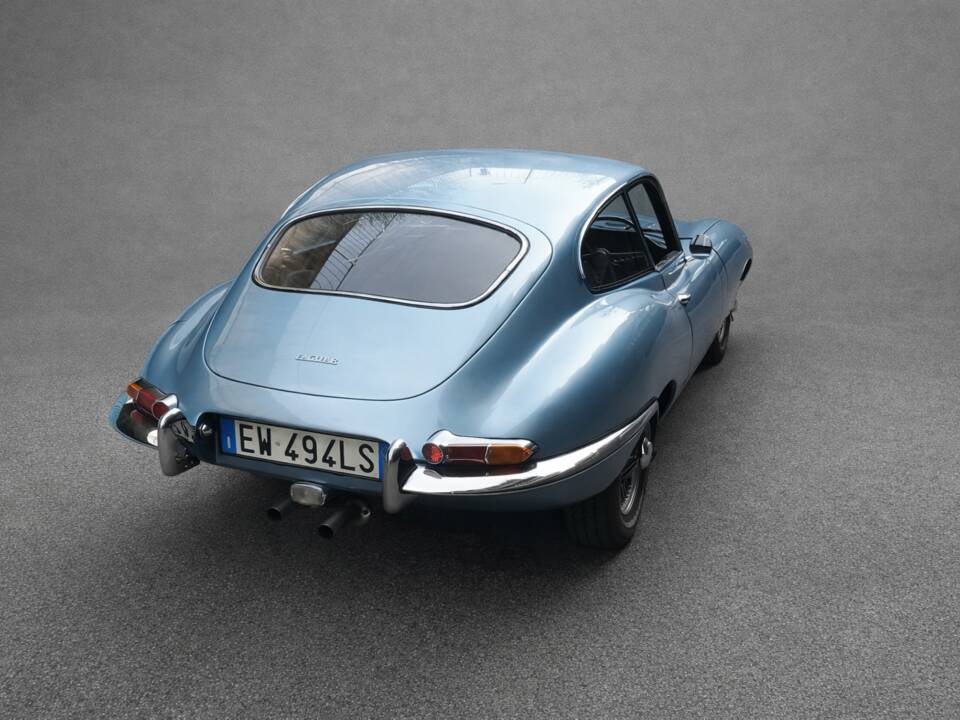 Image 4/11 de Jaguar Type E 3.8 (1962)