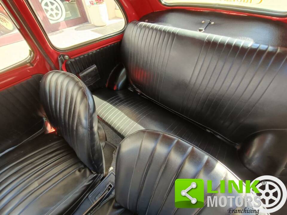 Image 10/10 of FIAT 500 L (1972)