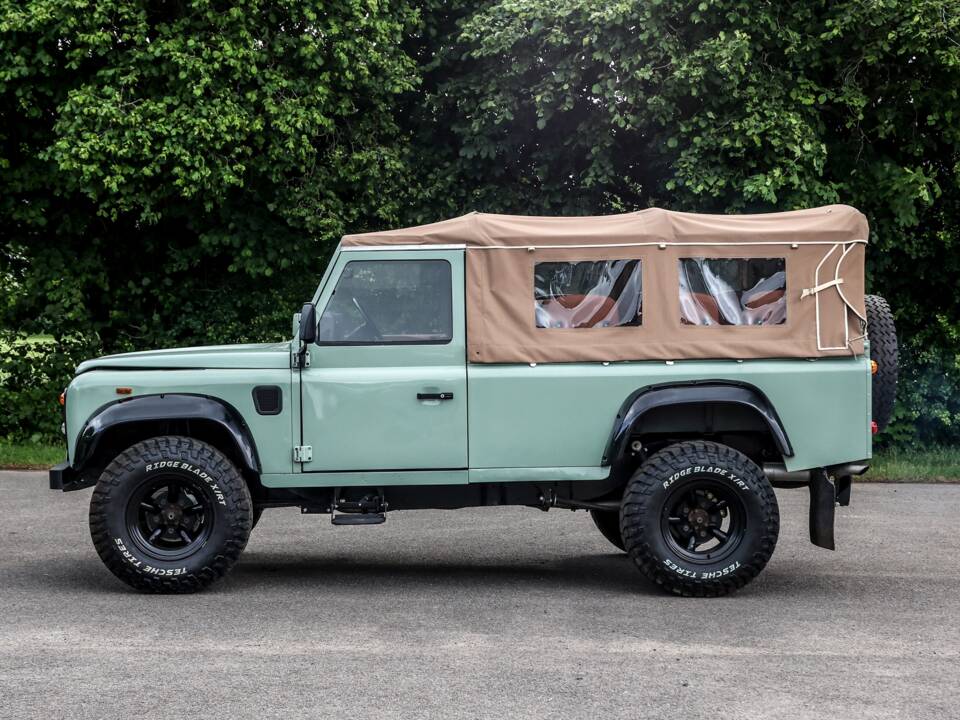 Afbeelding 2/36 van Land Rover 110 (1989)