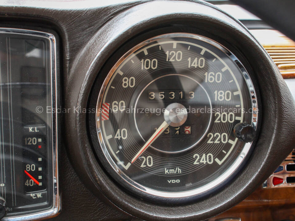 Image 12/35 of Mercedes-Benz 280 SE 3,5 (1970)