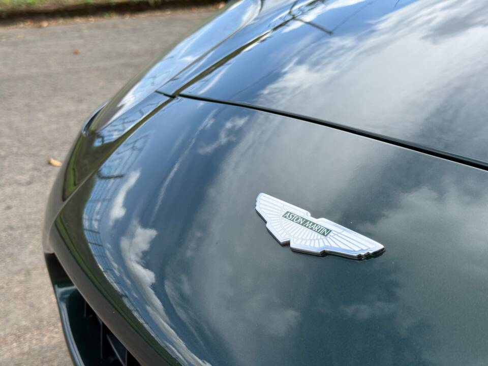 Afbeelding 9/21 van Aston Martin DB 7 (1998)