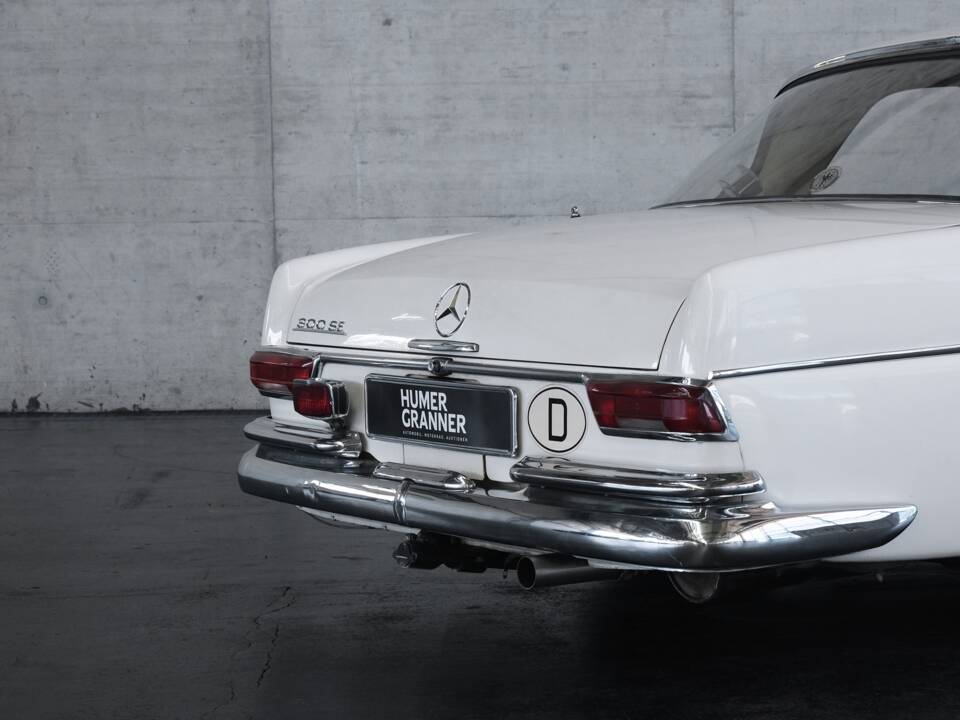 Afbeelding 16/50 van Mercedes-Benz 300 SE (1963)